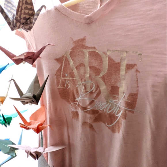 Art is Beauty 🫁 Tee/button-up combo - Picture 2 of 4
